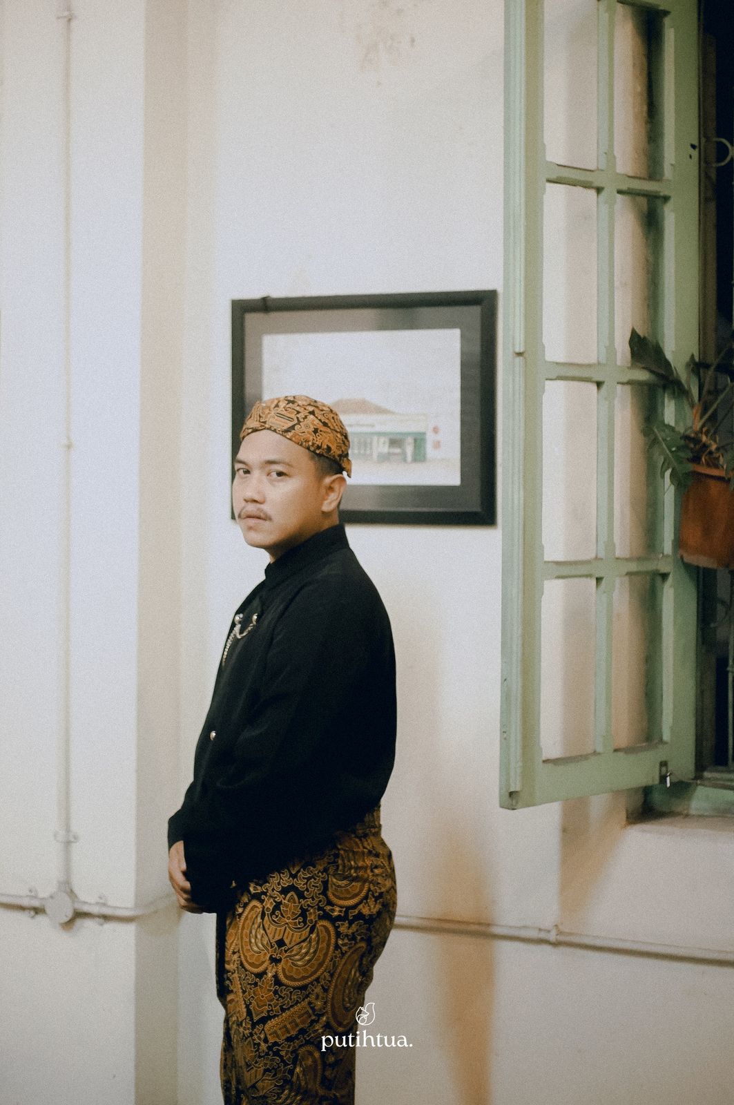 WhatsApp Image 2025-03-25 at 09.48.12